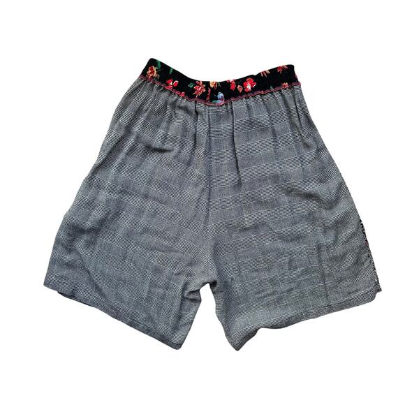 Faith by Faith Connexion Patchwork Plaid Shorts Size L Grannycore Boho Indie Art - Picture 2 of 9